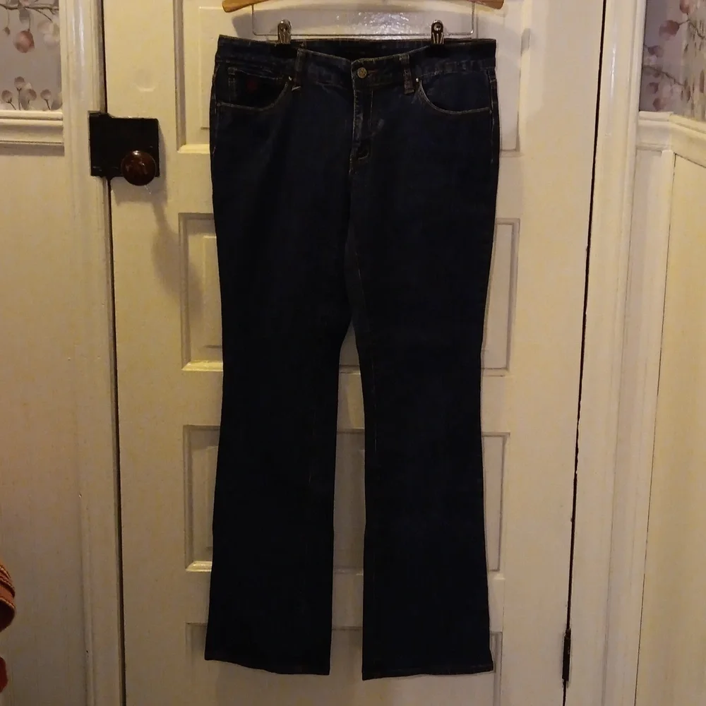 Rocawear 13 boot cut jeans 👖